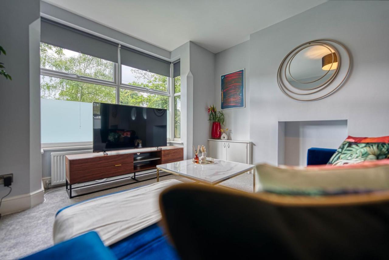Spacious Nottingham Abode - Sleeps 16 Exterior foto